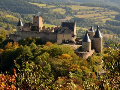 Reisgids Groothertogdom Luxemburg Kasteel Bourscheid
