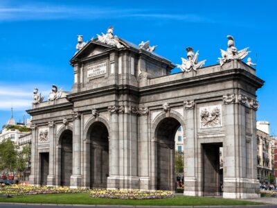 Reisgids Madrid Puerta de Alcala