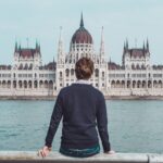 Citytrip gepland? Deze kledingitems moeten in je koffer!